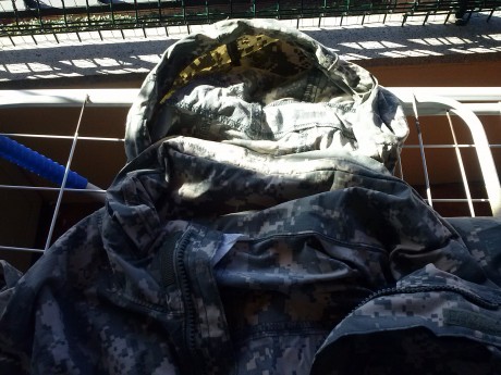 Vendo esta chaqueta reglamentaria del US Army , es de soft shell , se encuentra nueva aunque le he quitado 11
