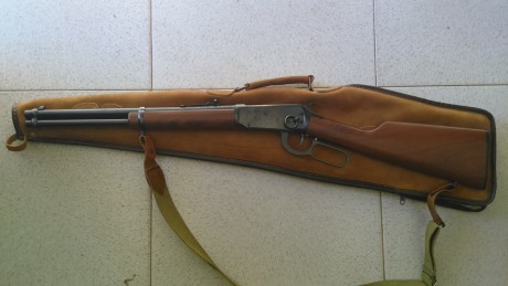 Winchester 94AE trapper edicion especial centenario en calibre 44 magnum, Made in usa.

Esta perfectas 00