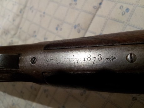 Estupendo Winchester de repetición modelo 1873. Su cañón es octogonal y este es el modelo deportivo, tiene 20