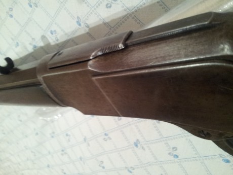 Estupendo Winchester de repetición modelo 1873. Su cañón es octogonal y este es el modelo deportivo, tiene 41