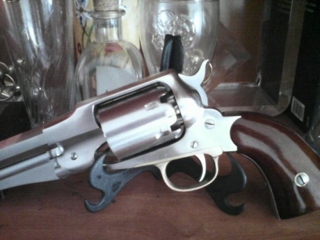  Videos de nuestro amigo Artesano, con el armado y desarmado de los modelos Remington y Colt. 

 pCB6FObSBms 160
