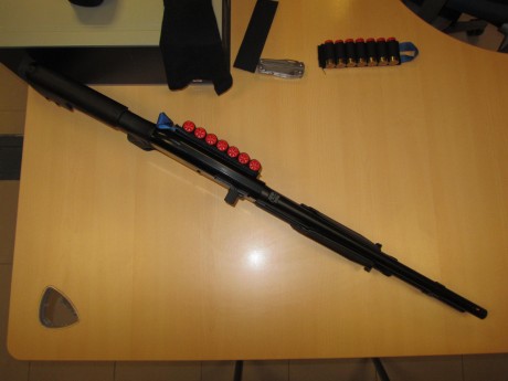 Vendo escopeta BENELLI M3, cañon de 50 cm. con culata Mesa Tactical y cantonera de gel Limbsaver. 

Como 21
