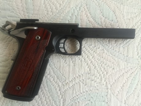 VENDIDA ,,,,,pistola STI targert master de 6 pavon  de 9mm tiene un año  ,la compre nueva ,esta practicamente 101