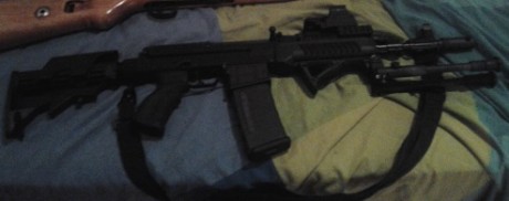 Hola,vendo mi vz58 carbine,calibre .222 ,semiautomatico,el arma esta como nueva,comprada por capricho,la 50