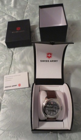 Vendo reloj Victorinox Swiss Army Men's Inox, nuevo, a estrenar, con todos los estuches y documentación 00