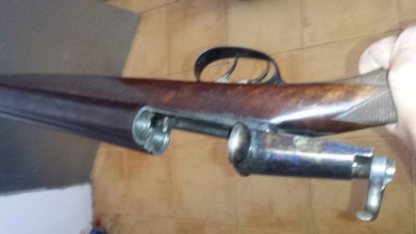 Vendo escopeta paralela Brun Latrige , fabricada en Sant Etienne calibre 12 .modelo 555 .Escopeta precursora 12