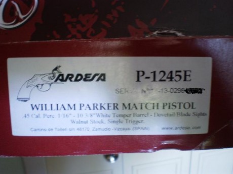 pistola William Parquer Match Pistol
calibre 45 , bola 440 y calepino, disparador con sensibilizador pelo.
precio 20