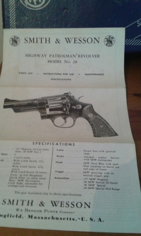Vendo Revolver  S & W  357 HIGHWAY  PATROL MAN 4 " en perfectas condiciones. Guiado en F, 
documentos 21