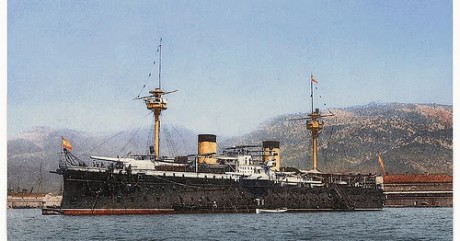 Es de todos conocida la destrucción de la escuadra del Almirante Cervera pero hubo combates navales, de 72