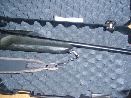 Se vende conjunto Rifle Benelli Argo modelo  Confortech, visor de batida SHILBA modelo SAFARI RD30 de 10