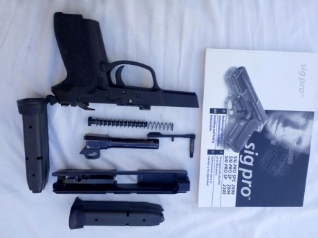 VENDIDA
Se vende pistola Sig Sauer Sp 2009 en 9mm pb,Buen Estado.
Peso en vacio 725 g,longitud total 18,7 10