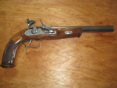 Vendo esta pistola superviviente de una remesa encargada a Ardesa, en 1993, con cañón liso, para que pudiese 02