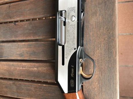 Escopeta semiautomática de gas, De la Marca BREDA modelo de lujo ARIES 2. calibre 12/76, Magnum. Practicamente 00