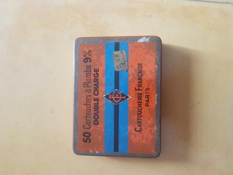 Se vende caja metalica con munición de 9 milímetros inactiva y antigua ... para coleccionistas

Precio 01
