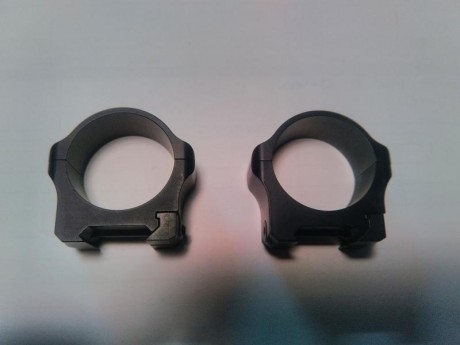 Se venden anillas aimpoint de 34 mm serie hunter estan nuevas, 75€, interesados contactar por tlf gracias,tlf 00