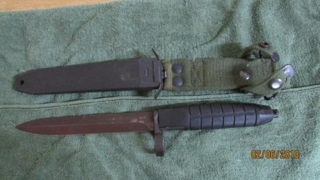 Buenas vendo esta bayoneta fusil gevaer m75 primer modelo, en estado implecable, como se ve en las fotos.
precio 00