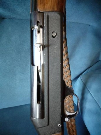 Vendo escopeta Marca Benelli SL-121,usada pero en buen estado.
Muy poco uso.
Hace unos 10 años que no 01