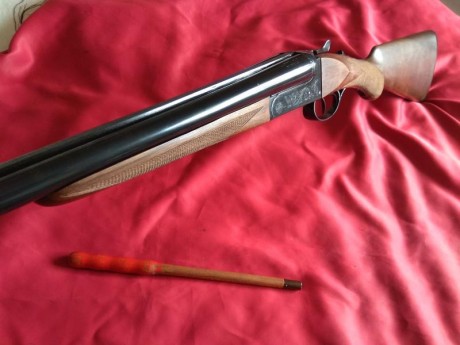 Escopeta de caza Laurona, en calibre 16, fabricada en el año 98, nueva a estrenar , jamás ha  efectuado 00