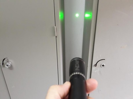 Vendo iluminador/designador laser ND3 de laser genetics por 150€. Eficacia demostrada. Incluye monturas 02
