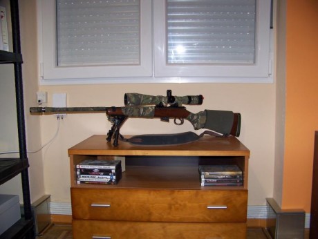 Vendo rifle CESKA 452 AMERICAN . . . EQUIPADO CON visor pentax gameseeker 30 8. 5-32x50, camuflado, con 01
