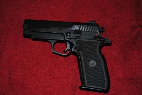 Vendo Pistola Firestar-Plus calibre 9mm, guiada con Licencia A,  cargador para 13 cartuchos y armazón 01