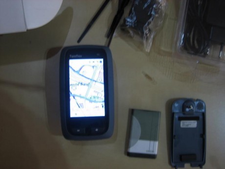 Hola. vendo este GPS modelo Anima. Impecable con todos los accesorios de fábrica sin utilizar para poner 21