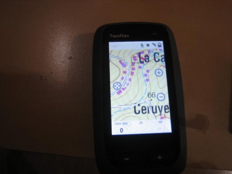 Hola. vendo este GPS modelo Anima. Impecable con todos los accesorios de fábrica sin utilizar para poner 20