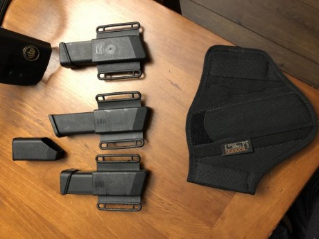 Funda para ipsc + 3 cargadores de glock 17 con sus respectivos portacargadores para cinturon + mochila 10