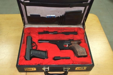  VENDIDA   - Vendo pistola  WALTHER GSP  Calibre .32 WC  y .22 LR.    En perfecto estado de conservación 01
