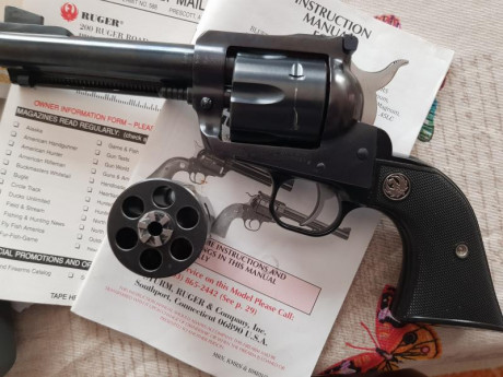 Vendo este revolver guiado en F con tambores para 9mm y 357/38. Esta perfecto y se puede probar en Cantabria. 20