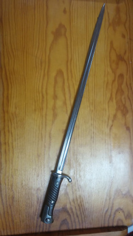 Hola a todos:
Necesitaba por favor opiniones sobre esta bayoneta alemana Simson de IGM y si su estado 02