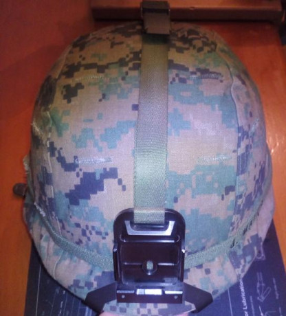 VENDO, no cambio, casco PASGT (Personnel Armor System For Ground Troops), conocido coloquialmente como 01