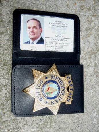 Pongo a la venta una placa la Policía de Las Vegas, Nevada, rango de Capitán (LVMPD)
Placa maciza fabricada 20