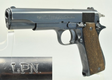 Este arma es parte del contrato con la Policia Alemana en los principios de los años 50.
Bastante raro 02
