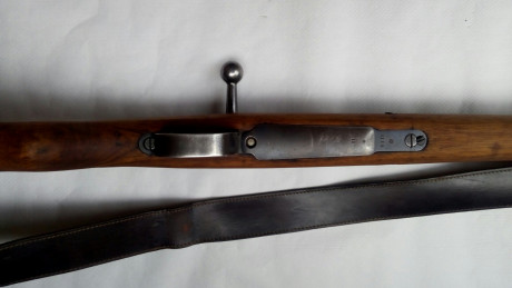 Buenos días.
A la venta este Mauser chileno mod.1912 fabricado por Steyr ( Austria ).
El arma se encuentra 12