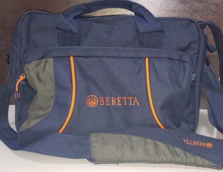 Vendo Beretta 87 Target + 2 cargadores, caja y bolsa de transporte original Beretta. Buen estado estético, 00