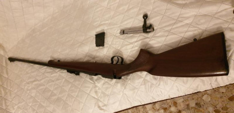 Vendo lote de tres armas.
Rifle Remington CDL 30 06, nuevo sin estrenar(1000.00€).
Carabina Ceska 452 00