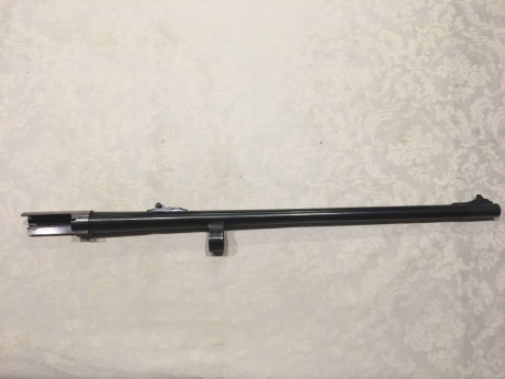 Vendo cañón de bala con alza y mira de rifle FN Herstal para Auto5.
Liso cilíndrico, 58cm de longitud 01