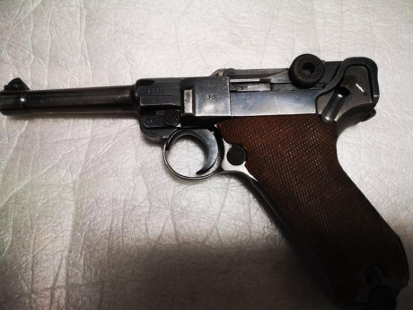 Vendo pistola luger p08 Mauser s42, de 1938, en muy buen estado estético, mecánico y de tiro, con pavón 01
