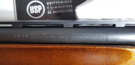 Vendo Remington 870 con prolongador +2 y cañon liso. Va perfecta, es por hacer hueco en el armero. Esta 21