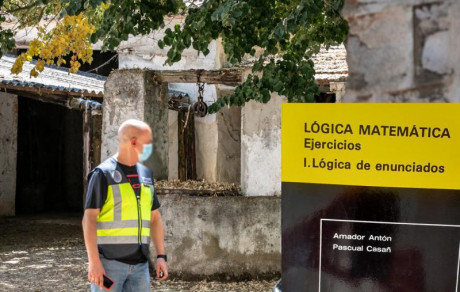 Tenemos un nuevo caso de uso seguramente legítimo de arma de fuego en defensa del hogar:

https://www.elmundo.es/espana/2021/08/01/61067327fdddfff04b8b463c.html

Esperemos 110