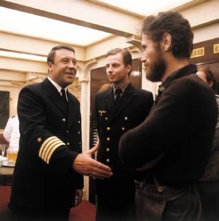 Ha fallecido Wolfgang Petersen, el director alemán de la inolvidable película "Das Boot":

https://www.elmundo.es/cultura/cine/2022/08/16/62fbfedffc6c830a288b45b5.html

Mucho 30