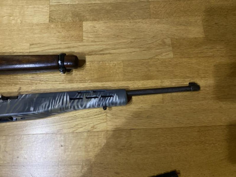 Se vende carabina Ruger por otro proyecto.

La Carabina va con culata de madera y sintetica.
La culata 12