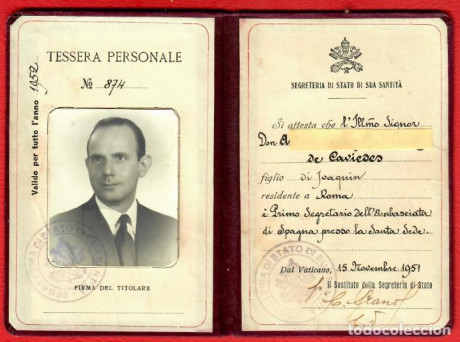  EN RECUERDO Y HOMENAJE A LOS QUE YA NO ESTÁN. 

Si pones en  GOOGLE   PASAPORTES EN LA MEMORIA  da igual 61