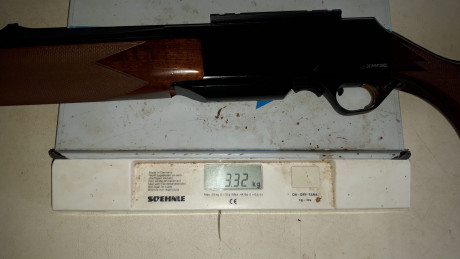 Vendo rifle Fn. Browwning BPR (corredera) calibre 30-06. Cañón 56 cm. peso 3.200 gr.
Bases y anillas Leupold 20