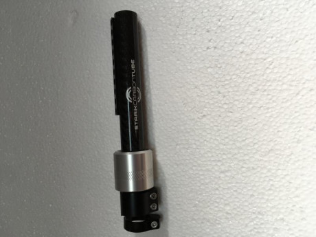 Se vende este sintonizador starik carbone tube,es el modelo corto y estaba montado en una walther kk500,esta 01