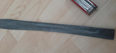 Prototipo de bayoneta o machete sin terminar, de finales de 1800, mide 51 cm de largo, no es el machete 00