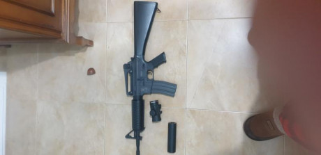 G36 C de la marca golden egle  como nuevo,nunca a salido al campo,con 2 cargadores hi cap,visor holográfico,puntero 10