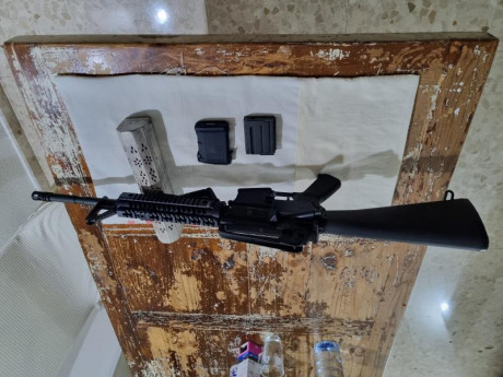 Se vende Sabre defence xr15 calibre 222Rem con dos cargadores va perfecto y bien cuidado el arma se encuentra 00