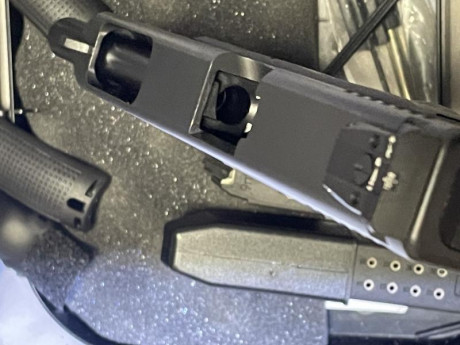 Vendo: pistola Glock 34 generación 4. Guiada en F y ubicada en Madrid. 
Dos cargadores y caja original.
Precio: 00